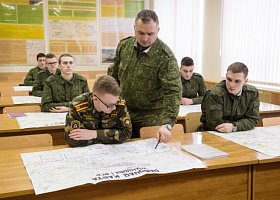 Военный факультет в БНТУ: есть на что равняться