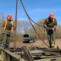 Военные дорожники: путь восстановлен!