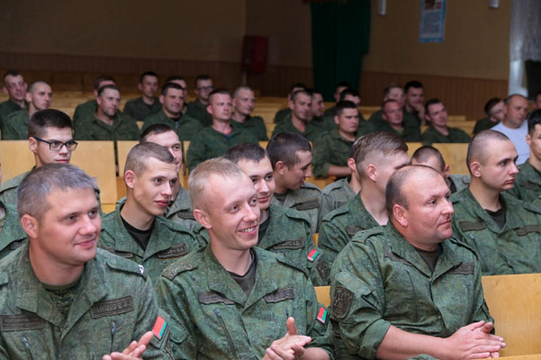 Концерт для военнослужащих