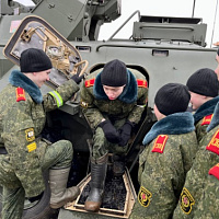 В рамках военно-патриотического воспитания