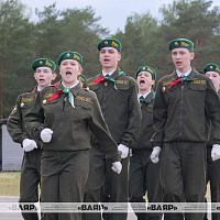 Участники военно-патриотической игры «Зарница» разместились в палаточном лагере на полигоне Брестский