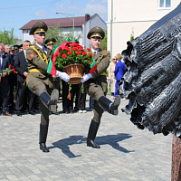 В Барановичах почтили память лётчиков-героев