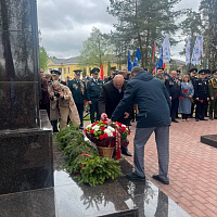 Торжественное открытие памятного знака