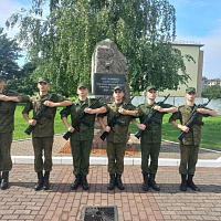 Начальная военная подготовка продолжается
