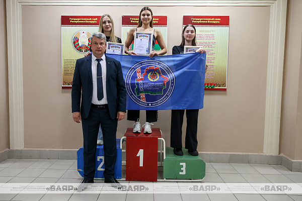 Первое соревнование по плаванию среди молодёжного профсоюзного актива