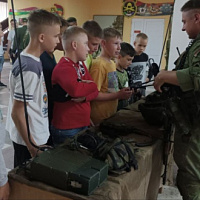 В рамках военно-патриотического воспитания