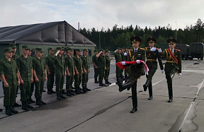 Торжественная церемония поднятия Государственного флага Республики Беларусь