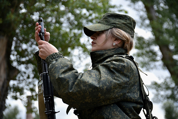 C личным составом 48-го отдельного батальона РЭБ прошли занятия по огневой подготовке