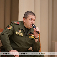 Военные медики встретились со школьниками и рассказали о своём уникальном опыте