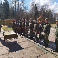 Показное занятие по обустройству полевого лагеря