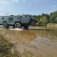 Курсанты 72 ОУЦ преодолели водную преграду