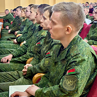 Генерал-майор запаса Сергей Бобриков провёл в 120 омбр единый день информирования