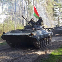 С гвардейским боевым порывом