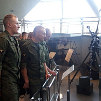 На «АрМИ», равняясь на поколение победителей