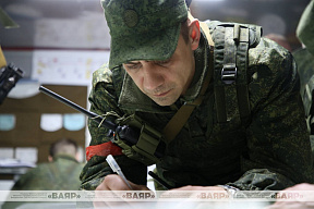 В рамках комплексного учения с войсками ЗОК на одном из участков местности развёрнут командный пункт управления 6 омбр