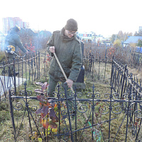 Воспитанники клуба «Гренада» и гвардейцы 11 омбр отдали дань уважения павшим