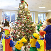 Дарите детям радость