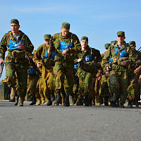 Стартовали 15-е соревнования по марш-броску на 5 километров