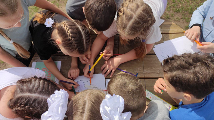 Районный военно-патриотический конкурс «Зарничка»