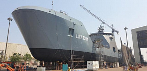Спущен на воду строящийся группой Damen в ОАЭ большой десантный корабль для Нигерии