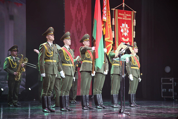 С праздником, защитники Отечества!