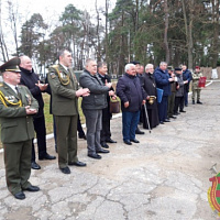 Традициям верны