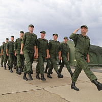 На Ашулуке подняли Государственные флаги Беларуси и России