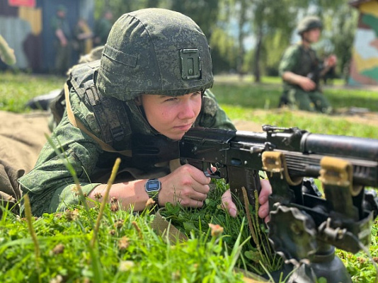 Плановые занятия по огневой подготовке в 56 опс