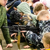 В Минском суворовском военном училище прошел День открытых дверей 