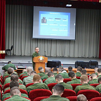 В 11 омбр проходят занятия по специальности