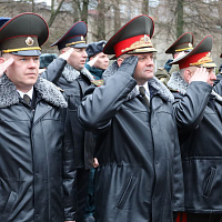 Церемония возложения цветов к Вечному огню мемориала «Жертвам фашизма»