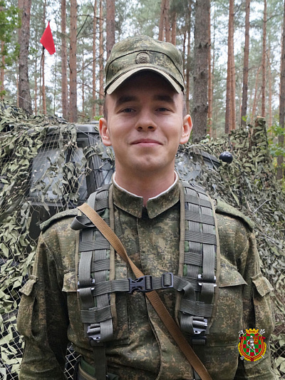 Службу несут отлично