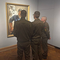 Военнослужащие 120 омбр посетили Национальный художественный музей