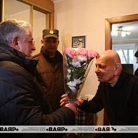 Поздравили участника Великой Отечественной войны