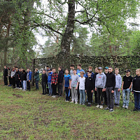 В 6 омбр открылся военно-патриотический лагерь 