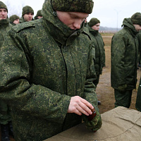 Занятие по огневой подготовке с новобранцами 65 автбр