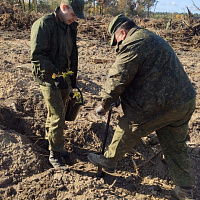Белорусские военные принимают активное участие в акции «Дай лесу новае жыццё!»