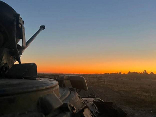 Контрольные занятия по огневой подготовке в ночное время с военнослужащими 11 омбр