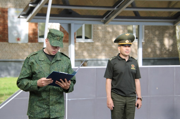 Добро пожаловать в офицерский строй!