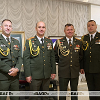 Личный состав военного информационного агентства «Ваяр» посетил с экскурсией Дворец Независимости