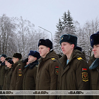 Генерал-майор Вадим Денисенко простился со Знаменем командования сил специальных операций Вооружённых Сил