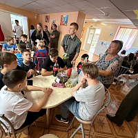 Офицеры и курсанты Военной академии Беларуси посетили «Детский дом №5» в Минске