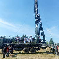 На каникулы — в армию