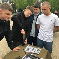 Воспитывать патриотов