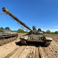 Занятия по вождению боевых машин