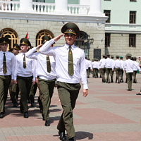 Упали звёзды на погоны