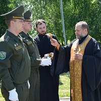 Увековечивая память Героев