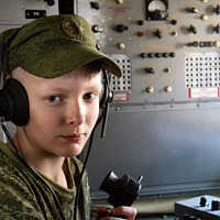 Детям — об армии