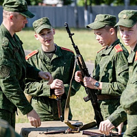 Полевые занятия с суворовцами