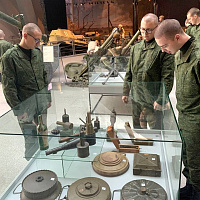 На экскурсию — в музей